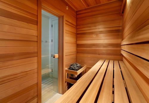 bathhouse projects from logs 6x6 with mansard 